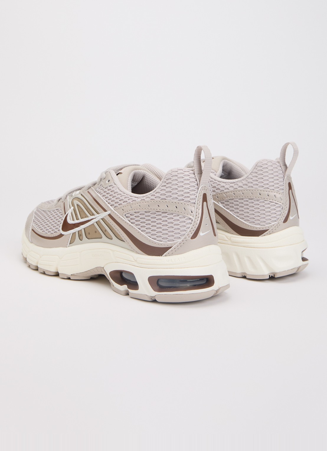 Nike Air Max Moto 2k sneaker met details van mesh  - achterkant 4 paars