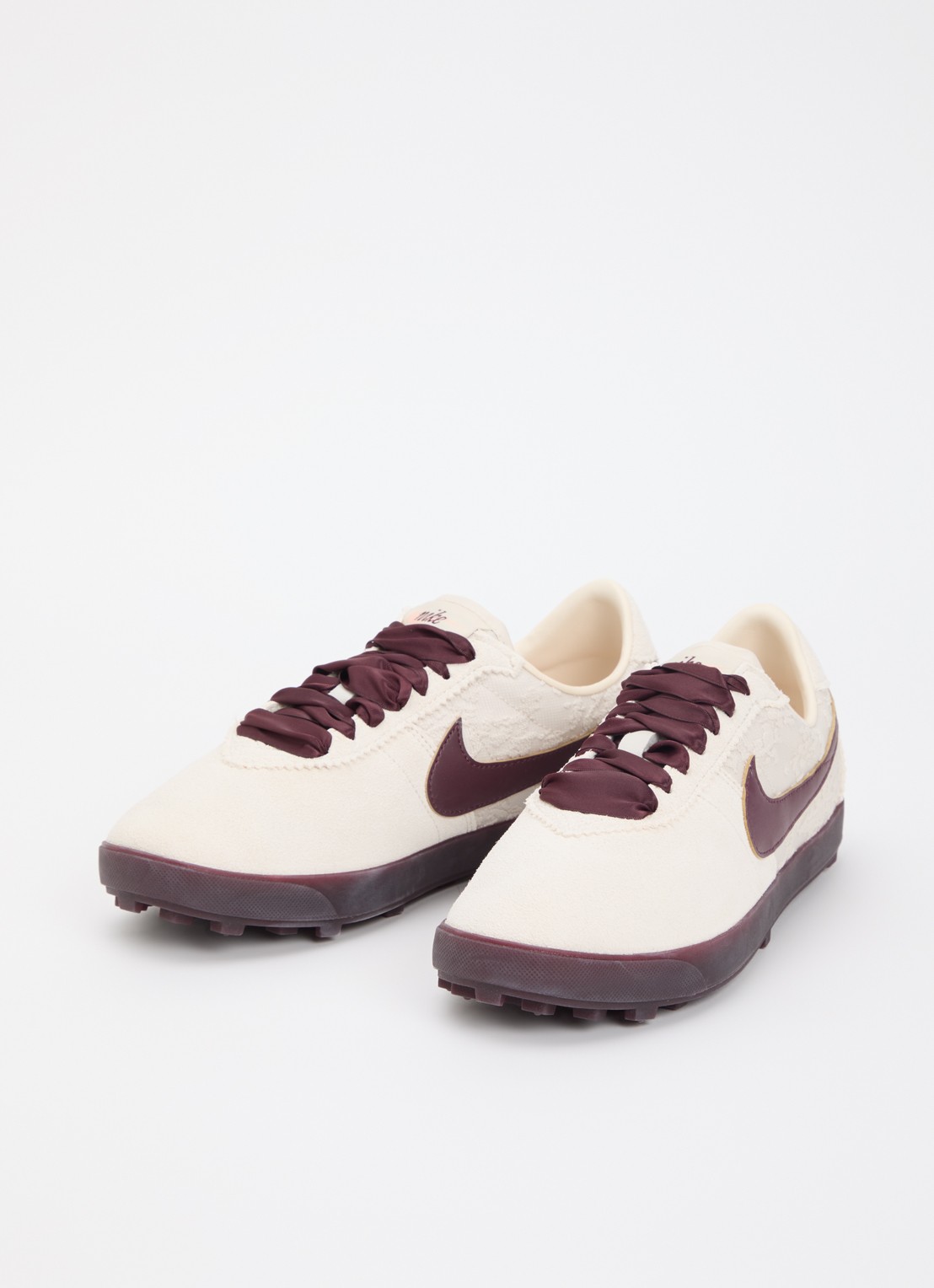 Nike Astrograbber sneaker van suède - detail 2 beige