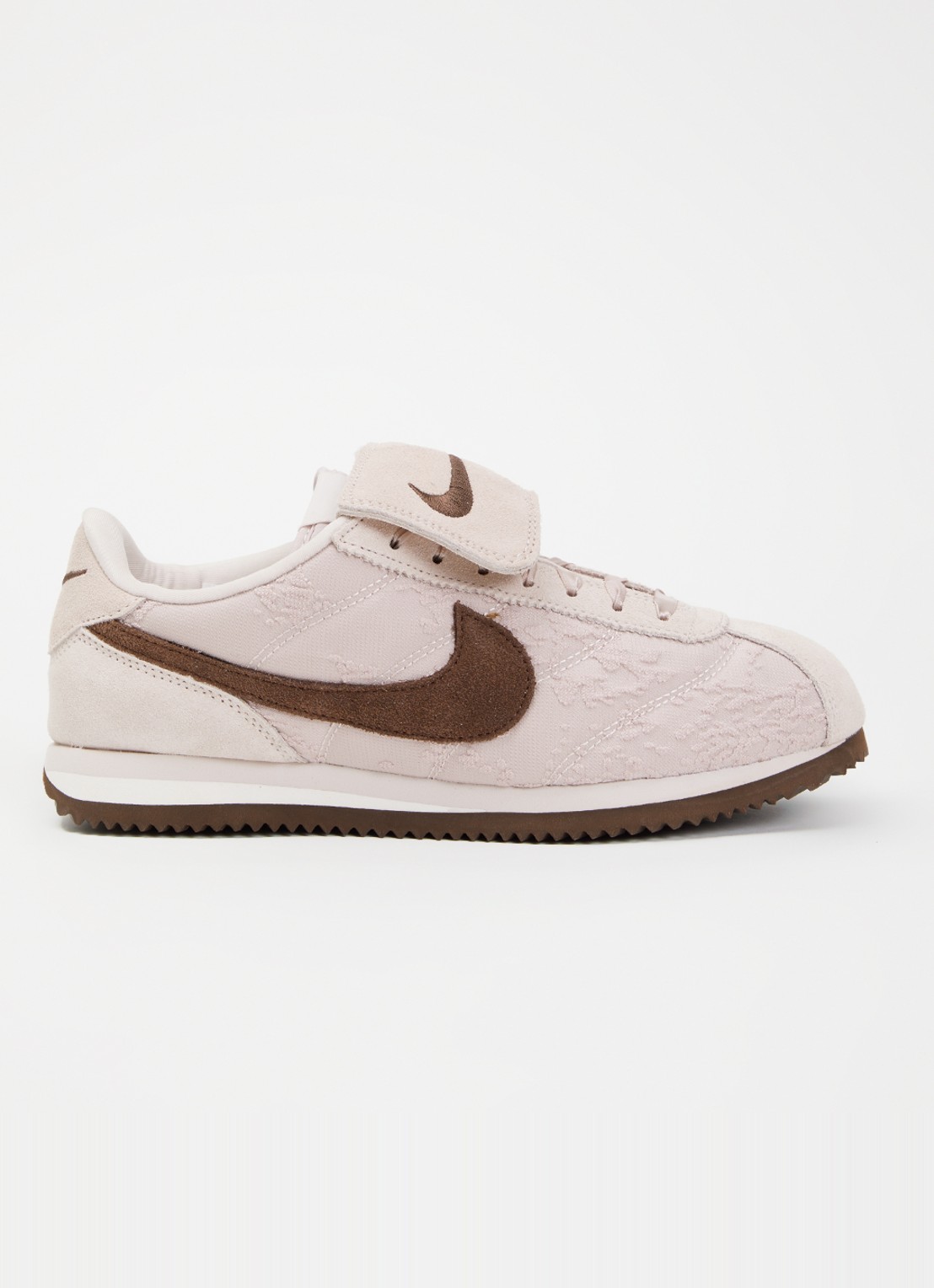 Nike Cortez sneaker met suède details - voorkant 2 oudroze