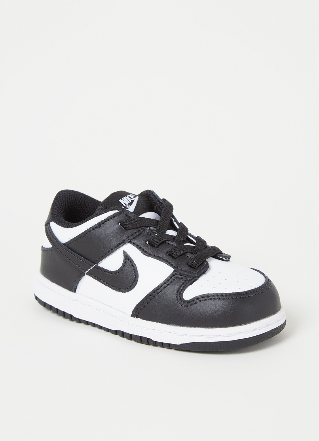 Nike Dunk Low babyschoentje van leer - voorkant 3 zwart