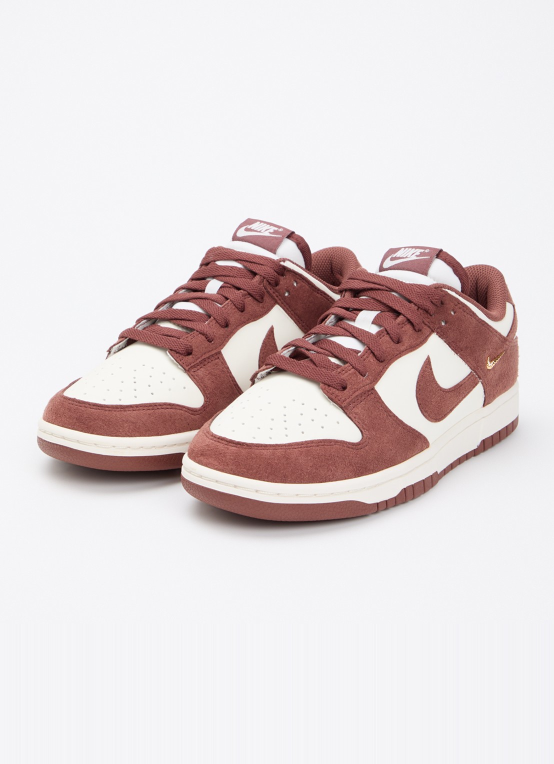 Nike Dunk Low sneaker met suède details - detail 2 steenrood