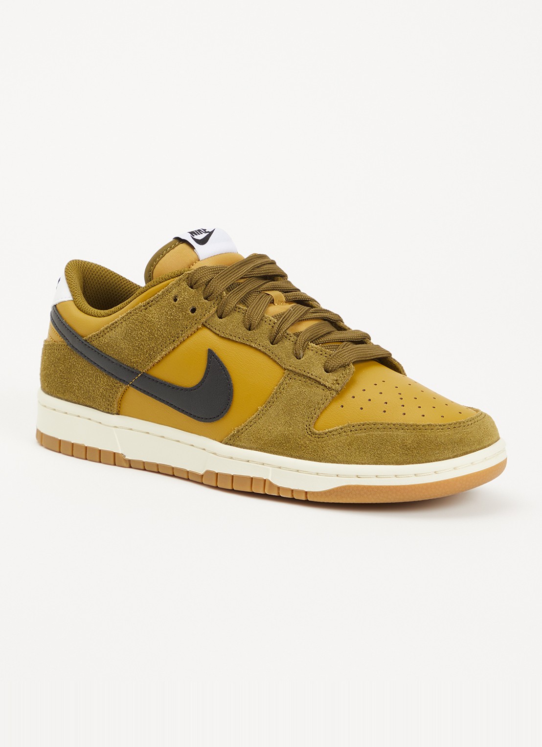 Nike Dunk Low sneaker met suède details - voorkant olijfgroen