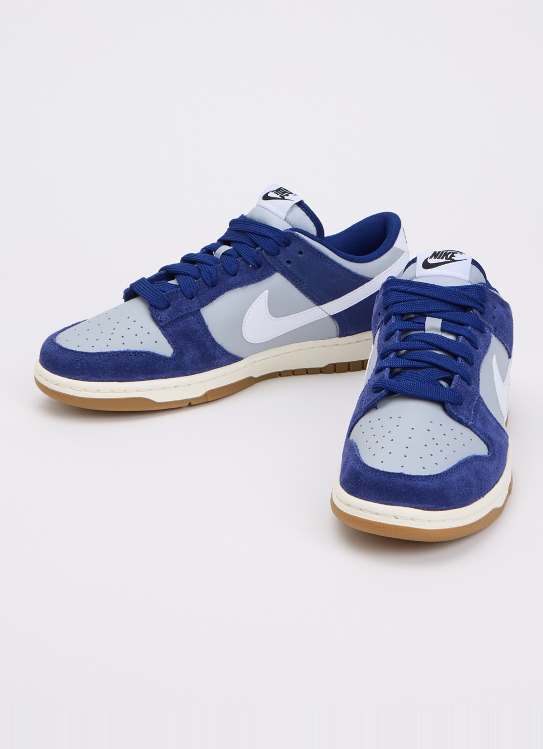 Nike Dunk Low sneaker met suède details - detail 2 royalblauw