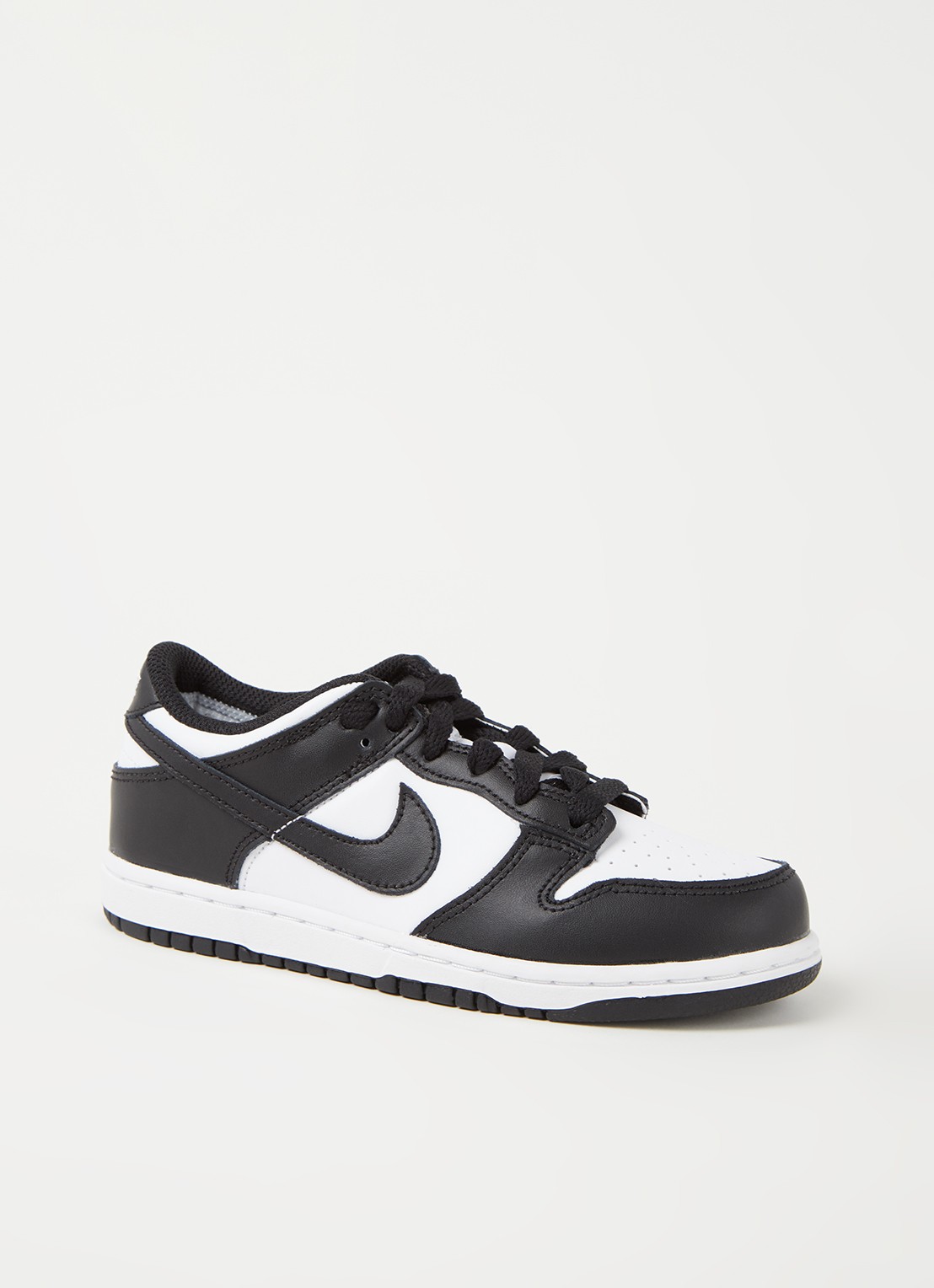 Nike Dunk Low sneaker van leer - voorkant zwart