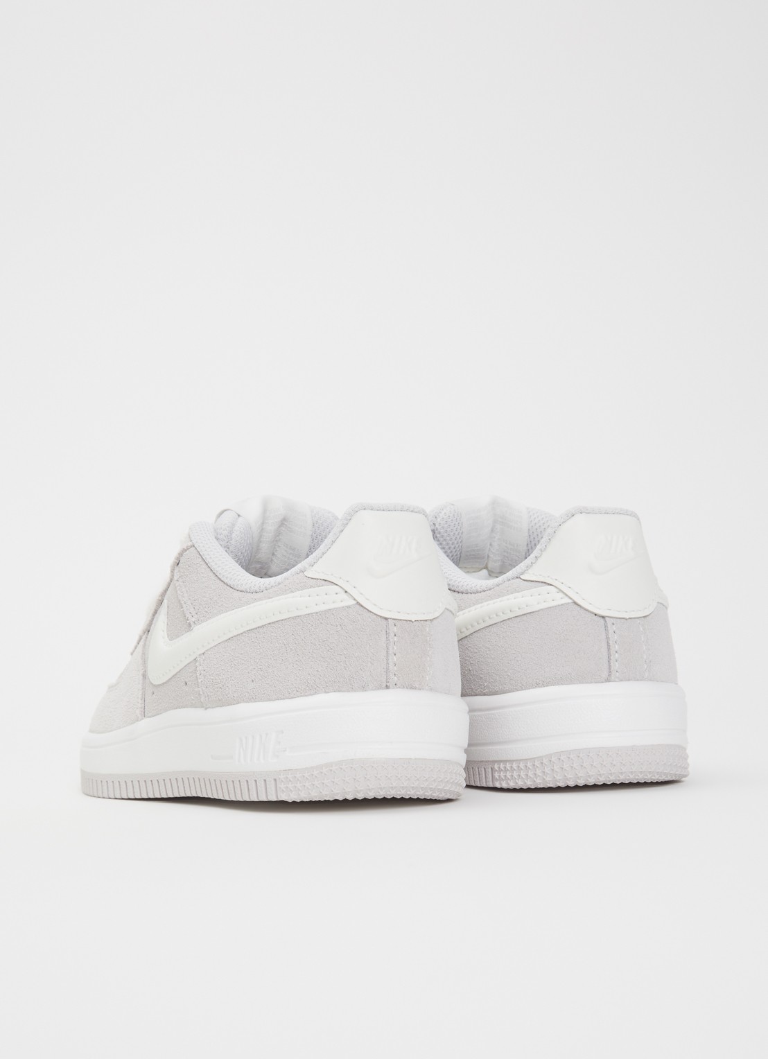 Nike Force 1 sneaker van suède - achterkant 2 beige