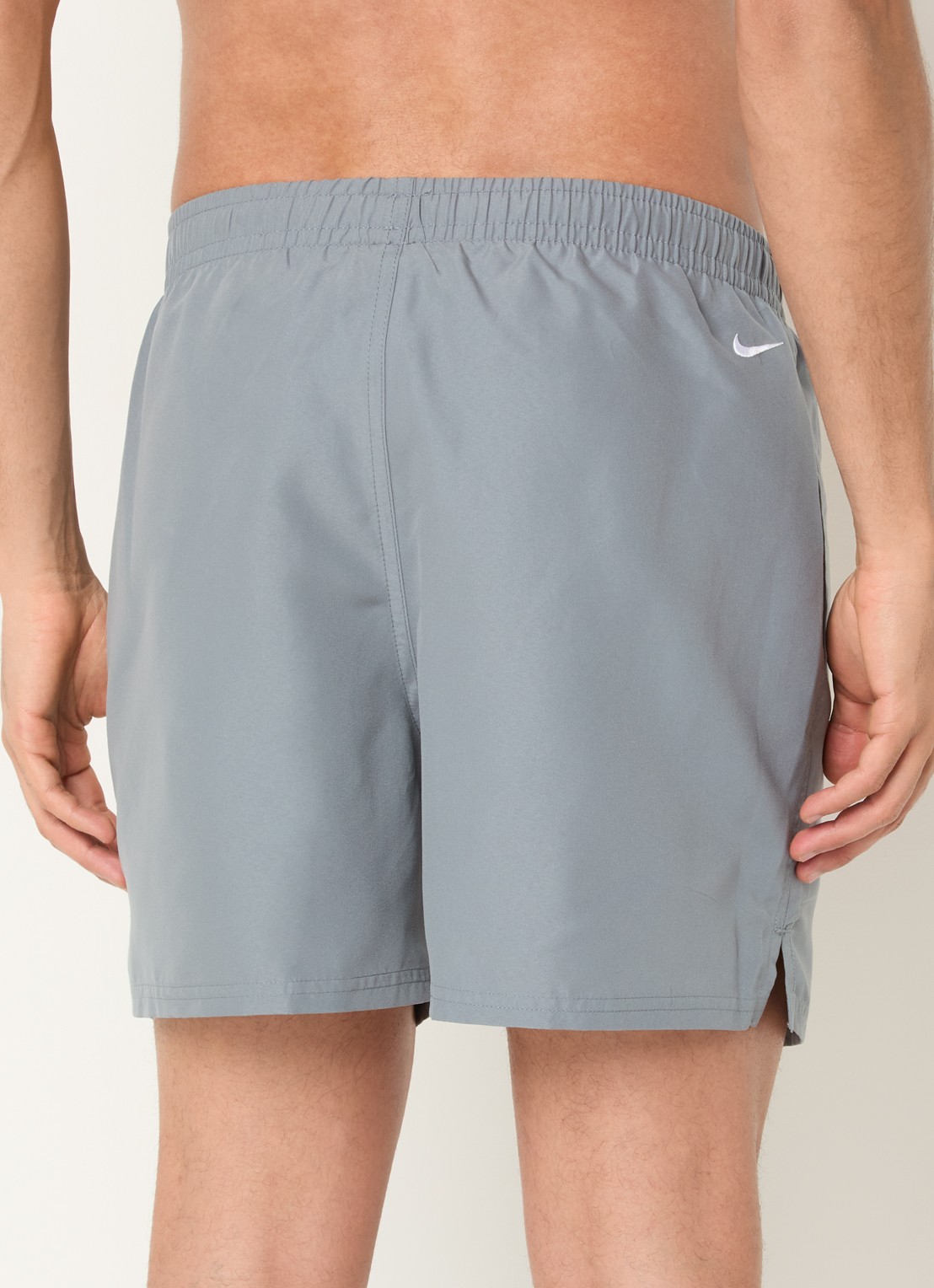 Nike Loose fit zwemshort met logo en steekzakken - achterkant olijfgroen