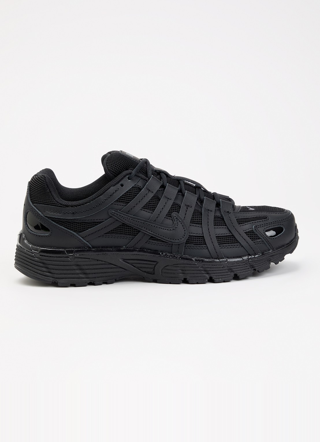 Nike P-6000 sneaker met mesh details - voorkant 2 zwart