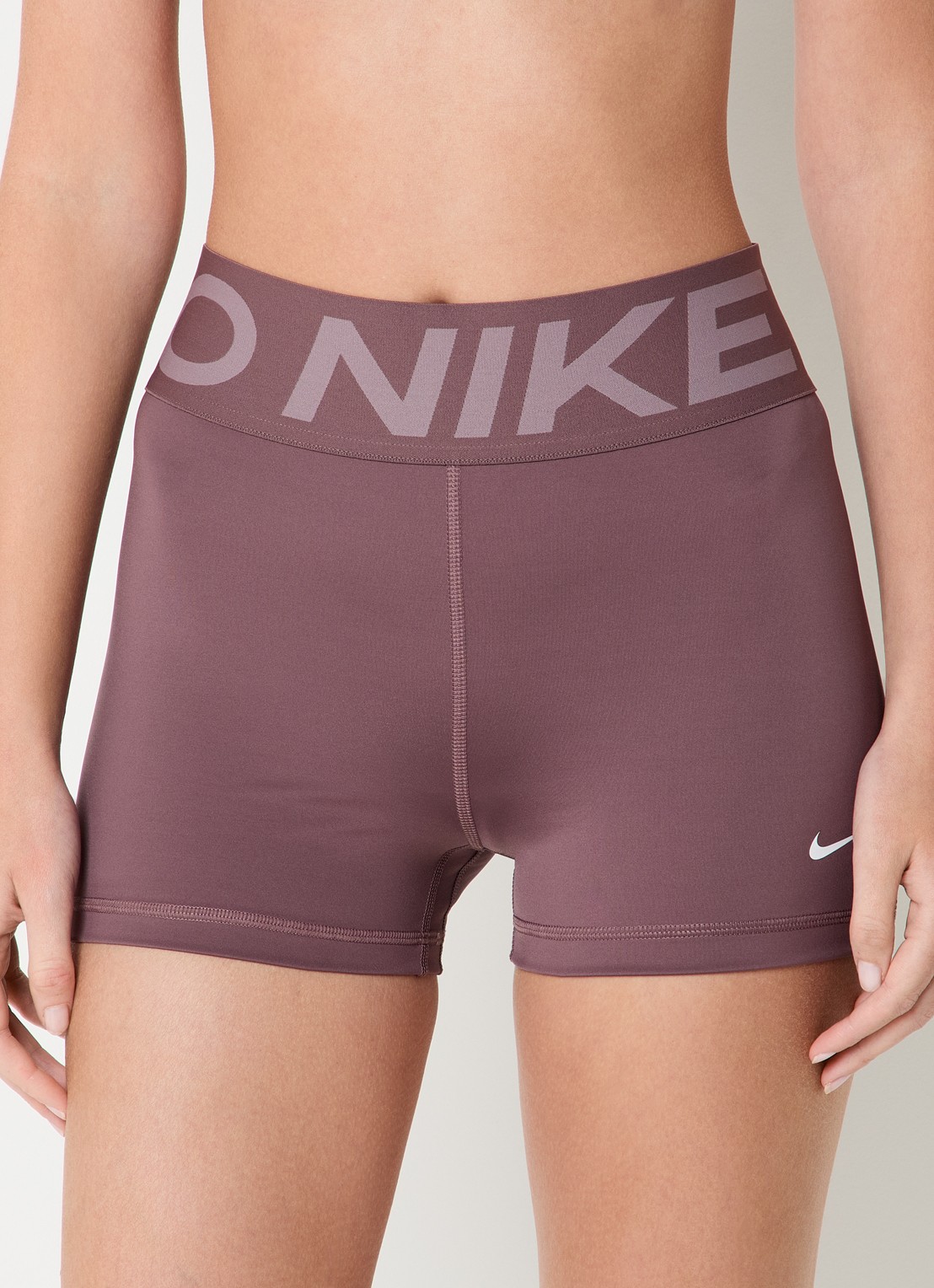 Nike Pro Sculpt high waist skinny fit fietsbroek met dri-FIT en logoband - detail 4 taupe