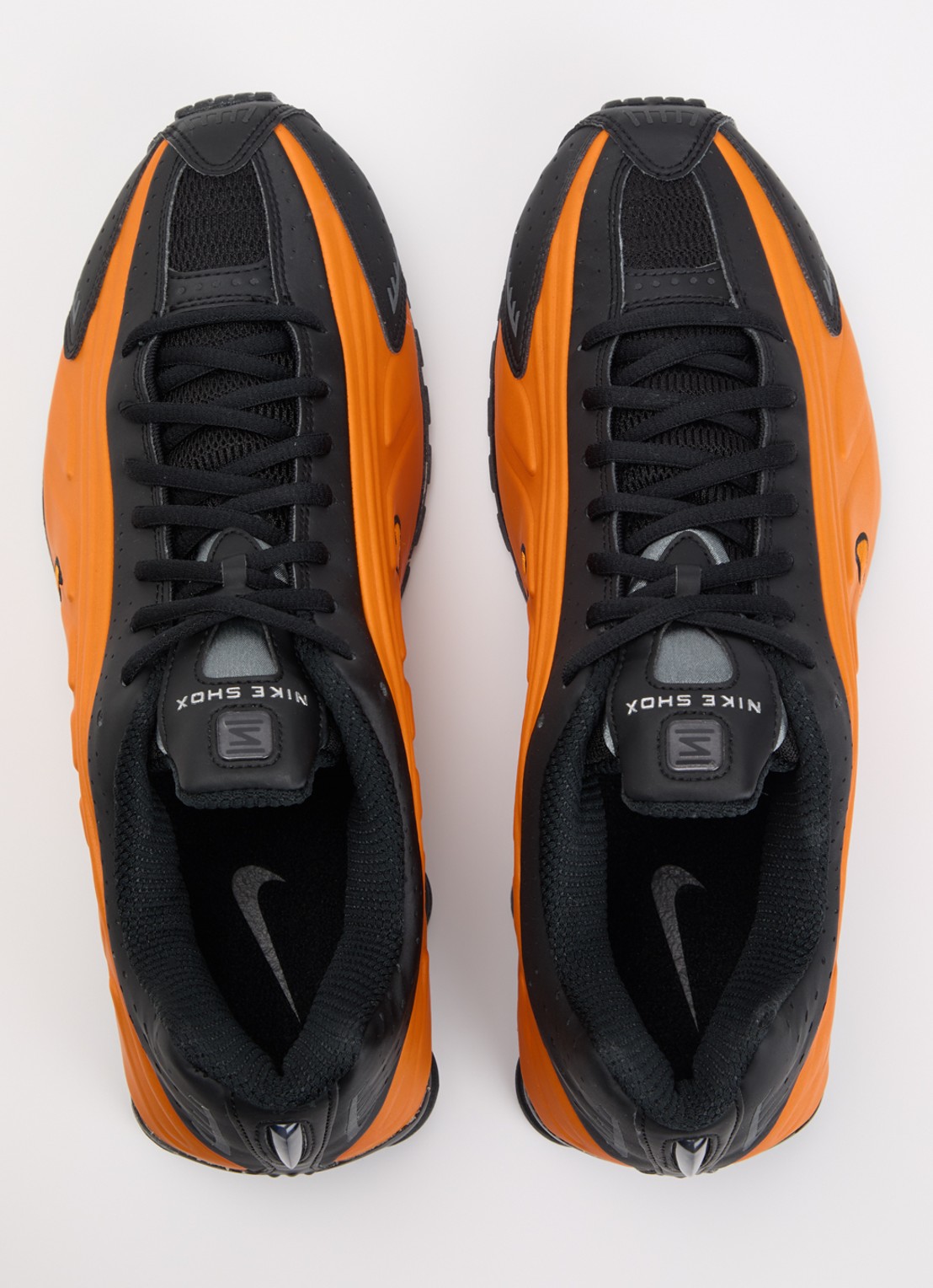 Nike Shox R4 sneaker met logo - detail 4 orange