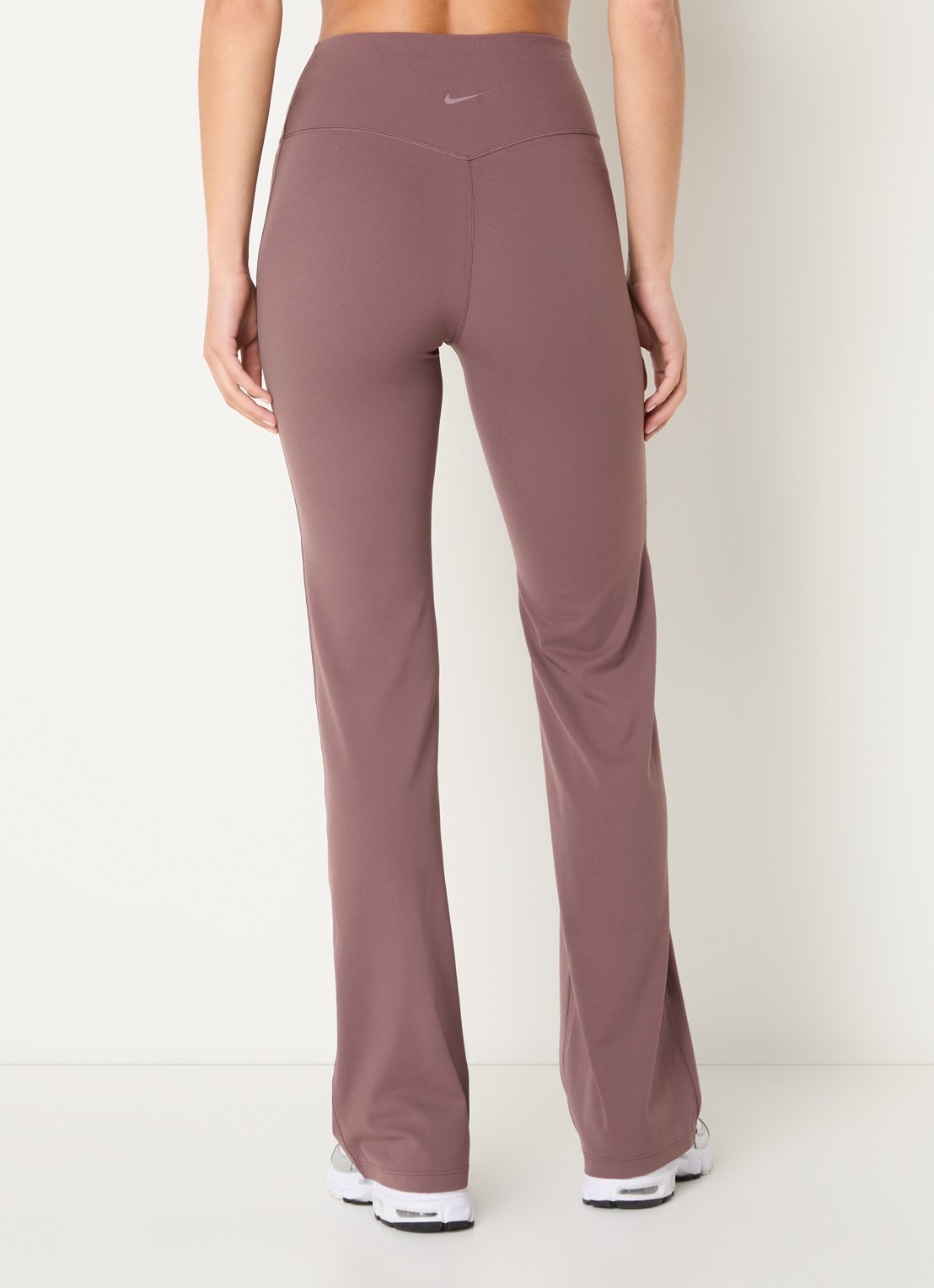 Nike Zenvy high waist flared fit legging - achterkant oudroze