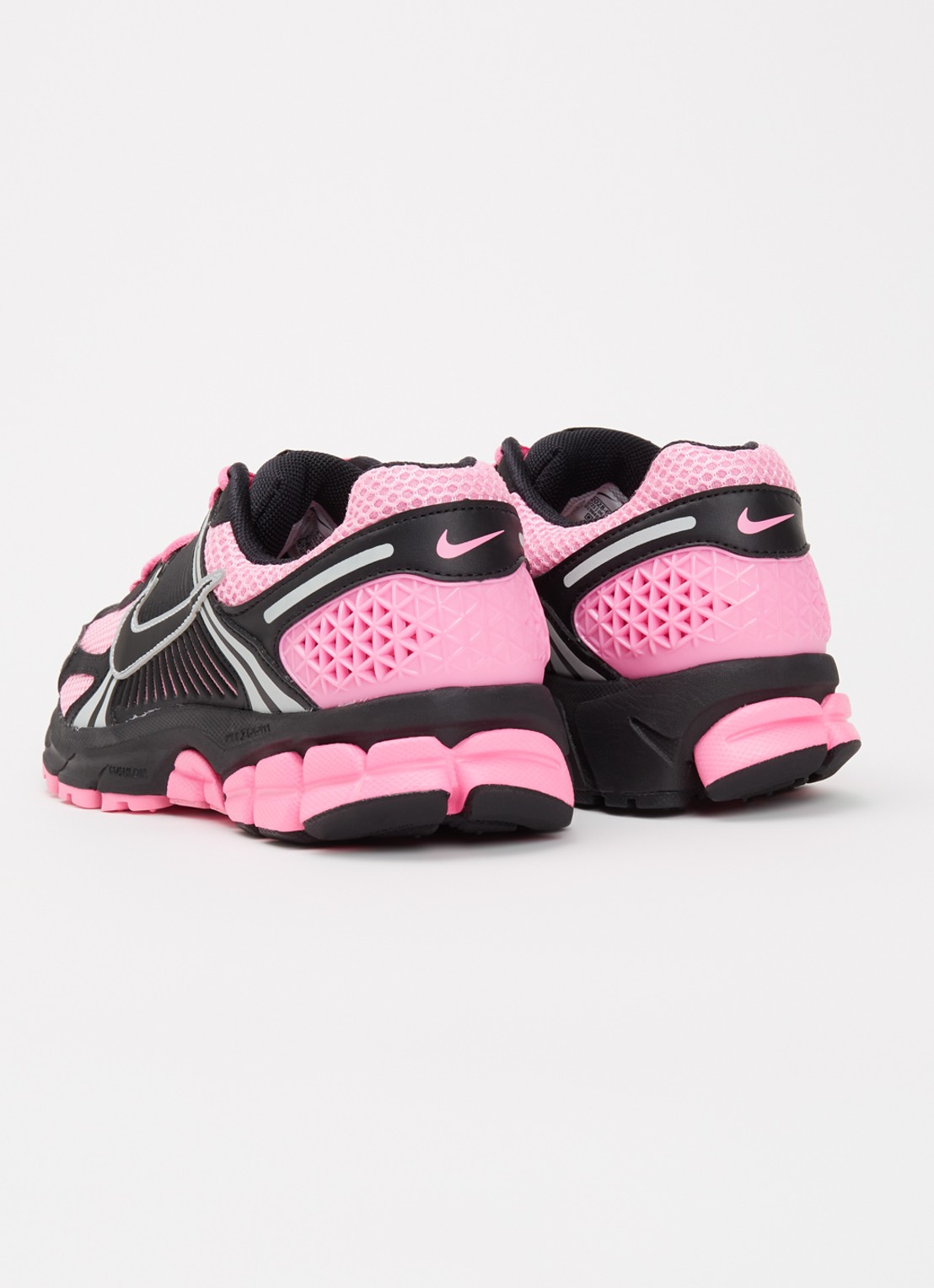 Nike Zoom Vomero 5 sneaker van mesh met logo - achterkant roze