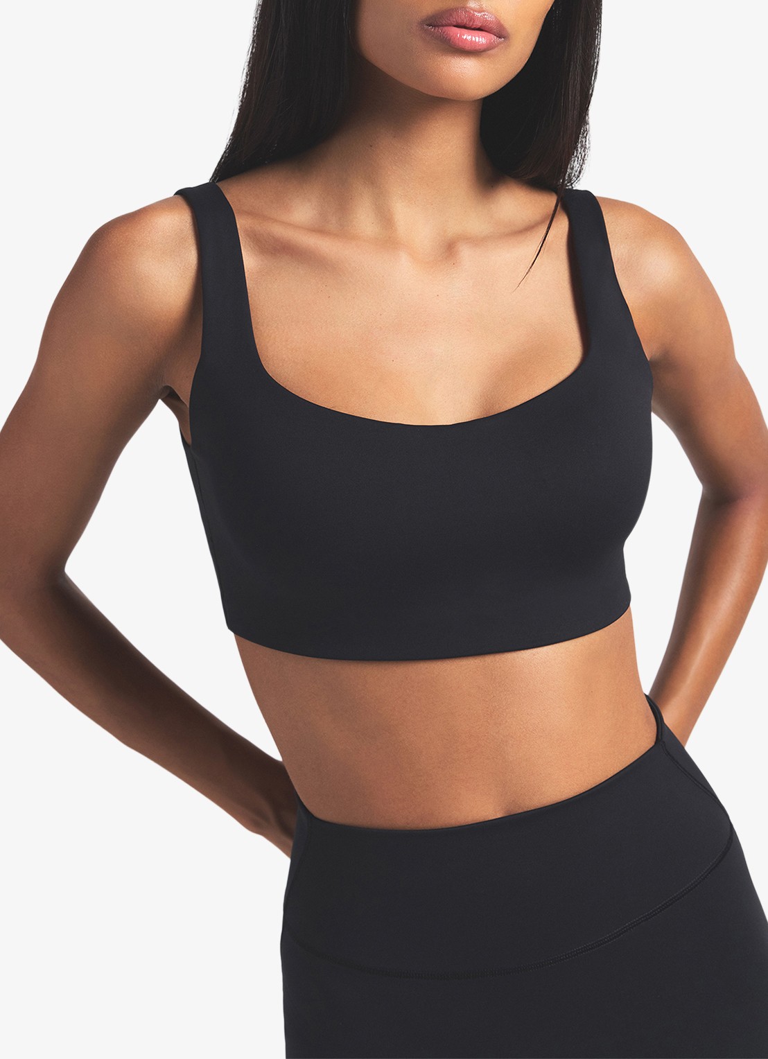 NikeSKIMS Matte sport bh met medium support - detail 4 zwart