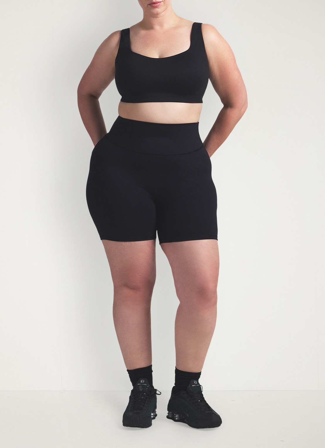 NikeSKIMS Matte sport bh met medium support - detail 6 zwart