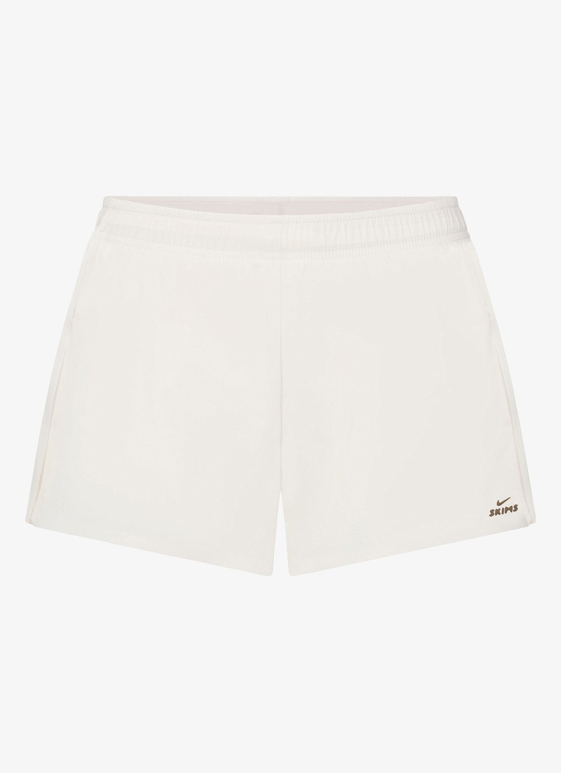 NikeSKIMS Mid waist straight fit korte broek met logo - voorkant 3 gebroken wit