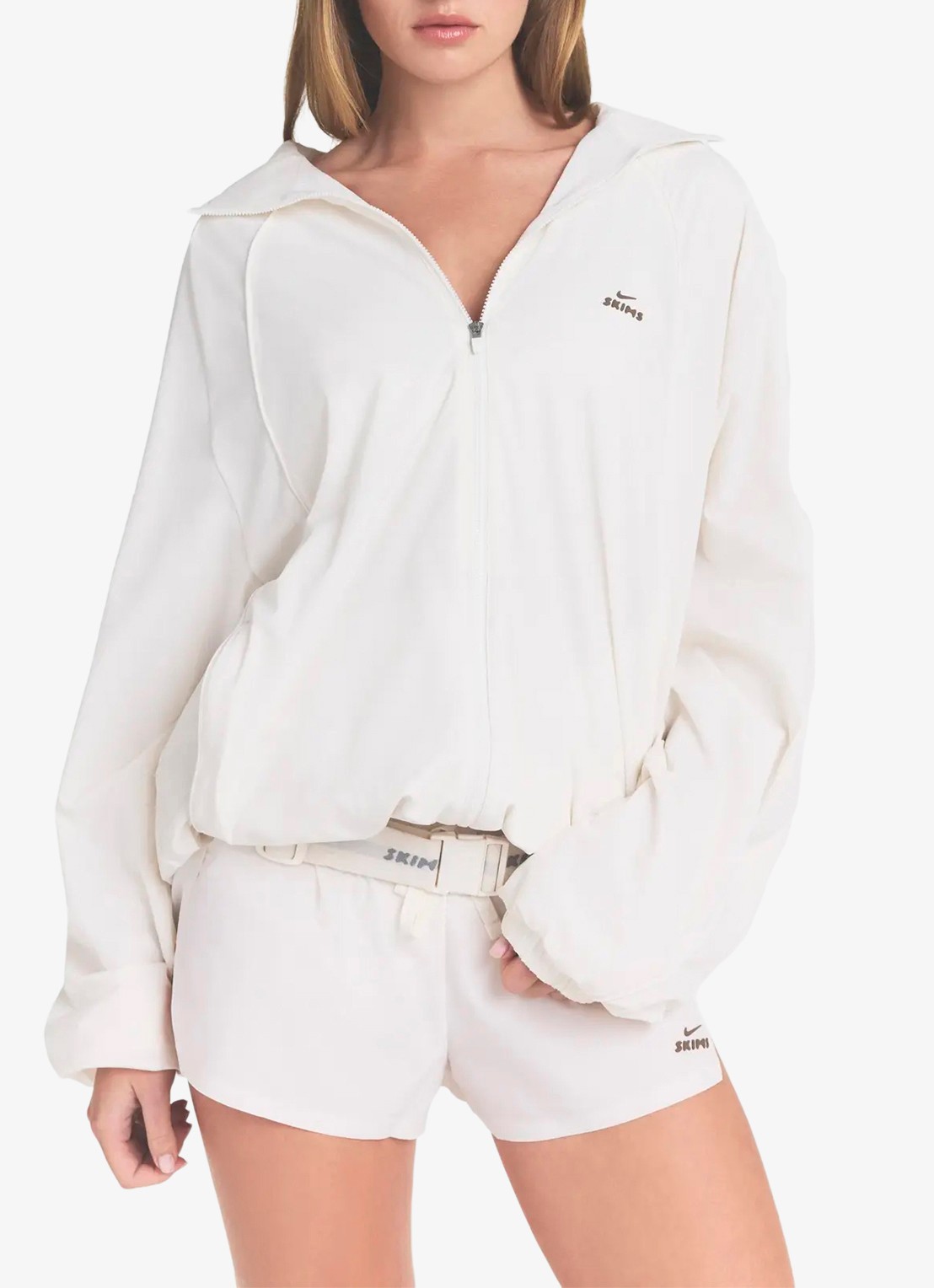 NikeSKIMS Oversized trackvest met logo en ritszakken - detail 2 ivoor
