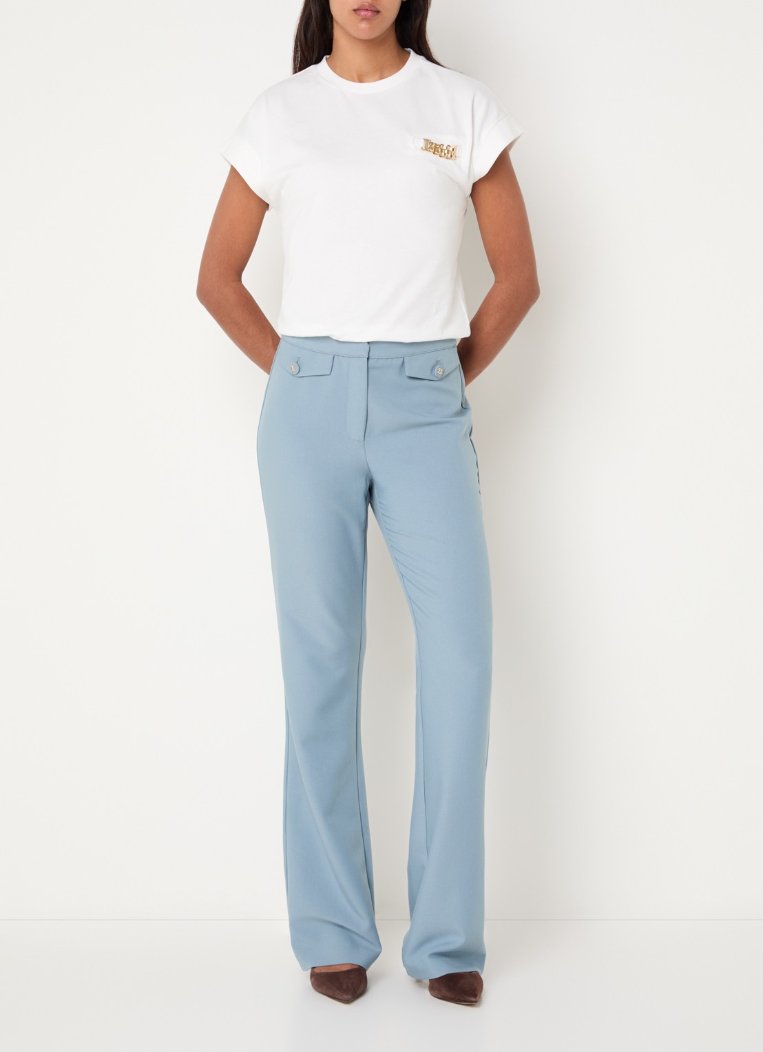 NIKKIE Aleena T-shirt met ronde hals - voorkant 4 wit