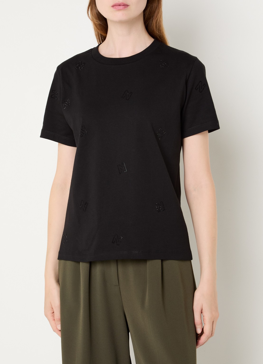 NIKKIE Allover N T-shirt met logoprint en strass - detail 2 zwart
