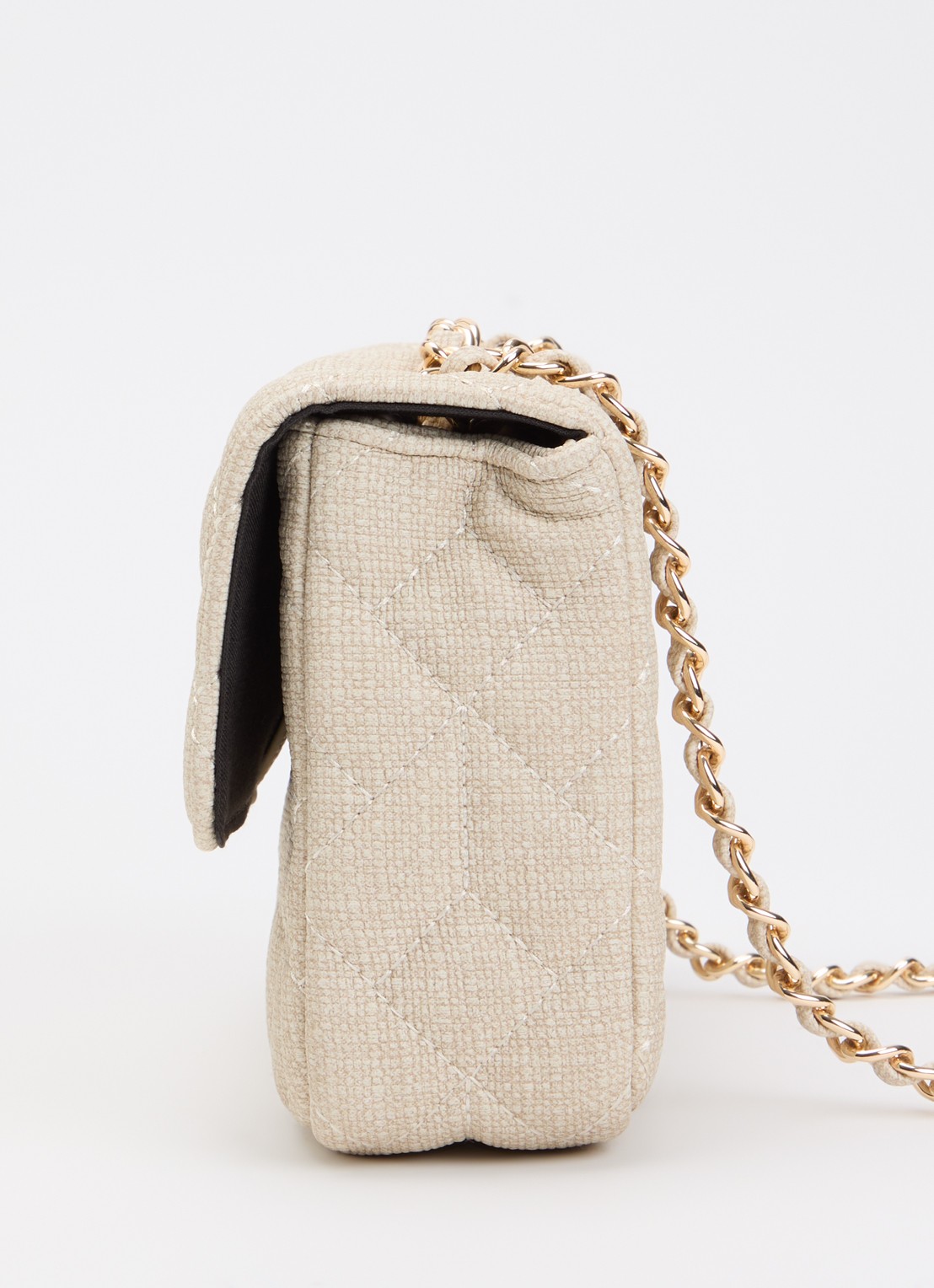 NIKKIE Ann crossbodytas met quilt patroon - detail 3 beige