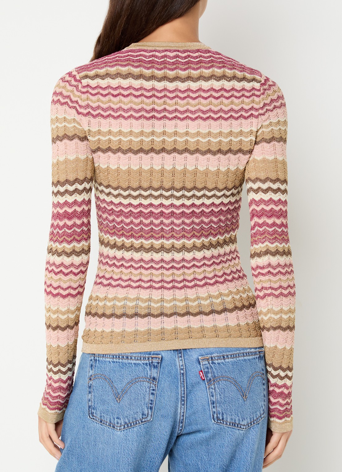 NIKKIE Fijngebreide trui met ingebreide print - achterkant 4 beige