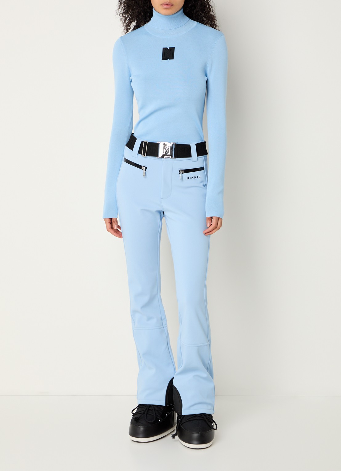 NIKKIE Grace high waist flared fit skibroek met ceintuur - voorkant 2 blauw
