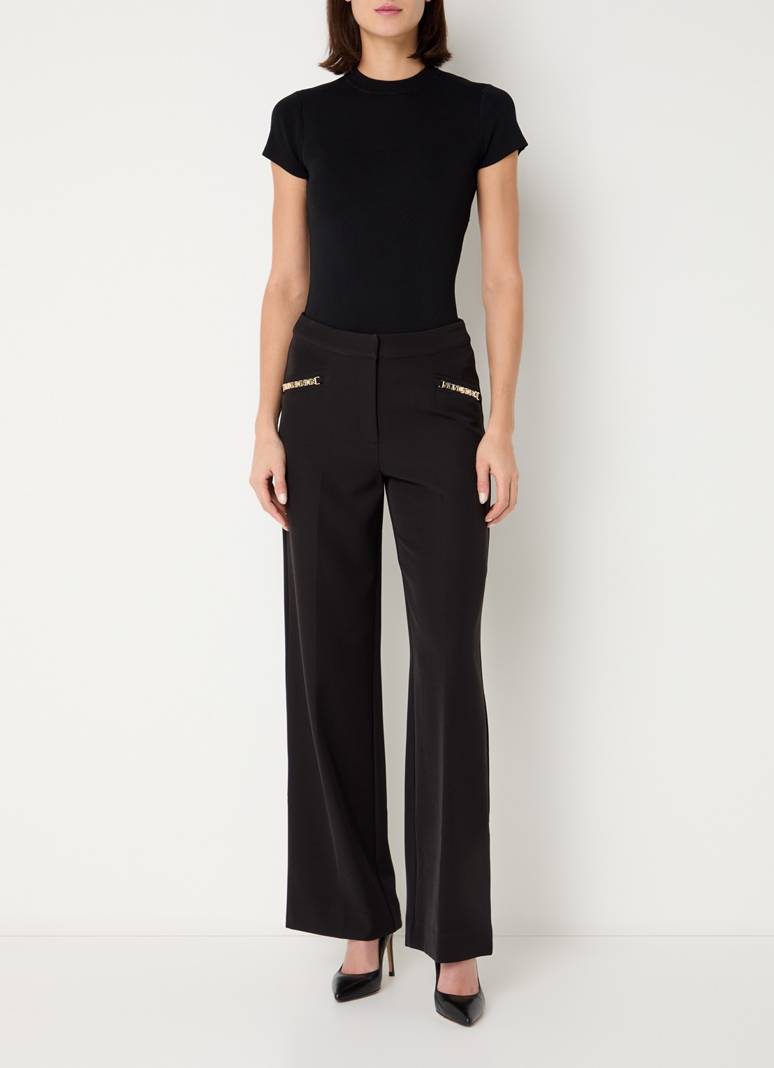 NIKKIE Jofli top met ribstructuur en stretch - voorkant 3 zwart