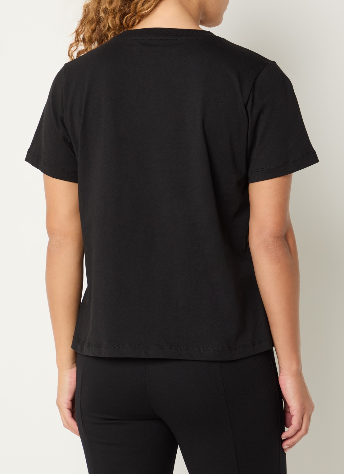 NIKKIE Logo Ring T-shirt met ronde hals - achterkant 4 zwart