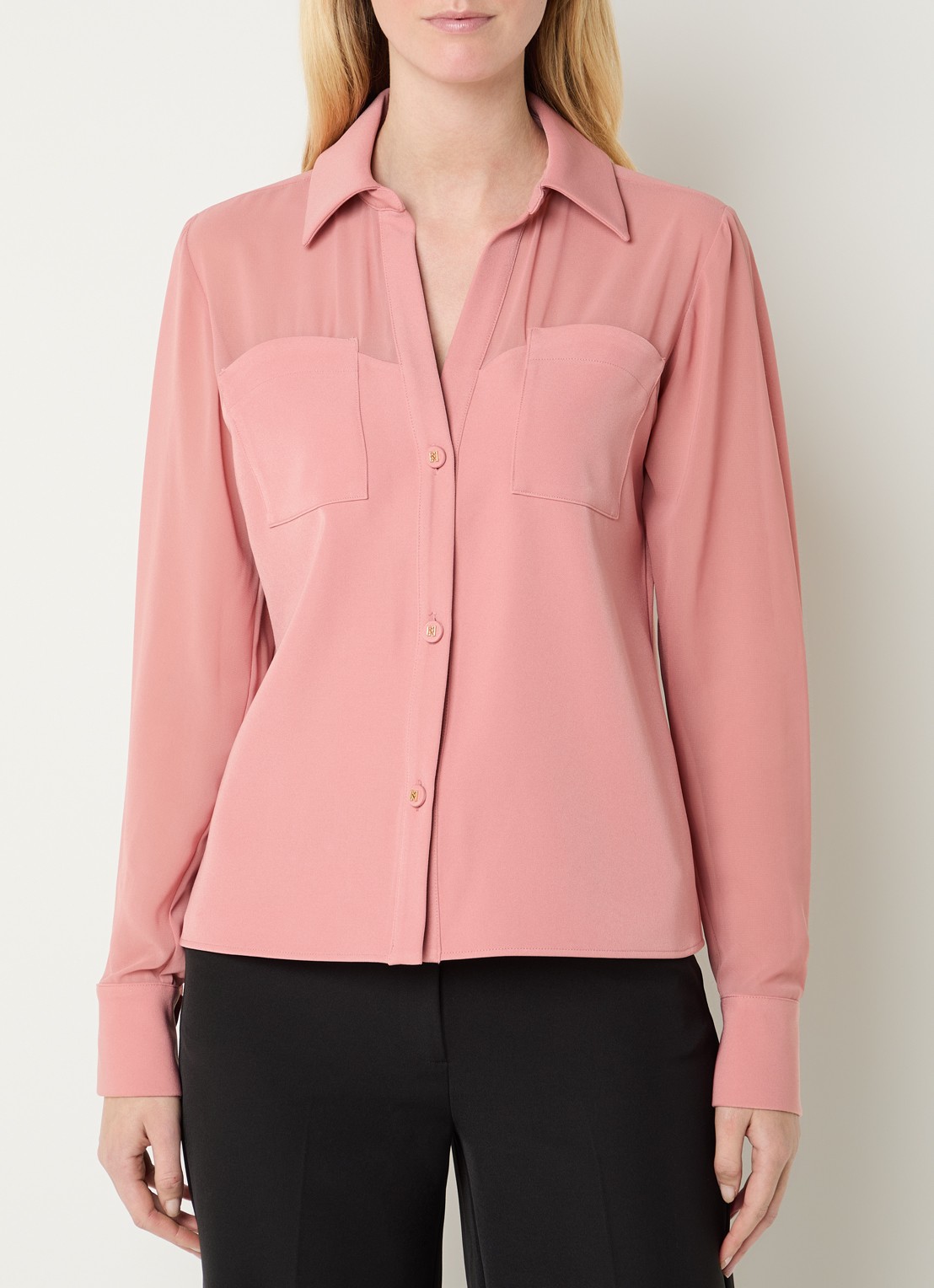 NIKKIE Opava blouse met borstzakkken - detail 3 zalmroze