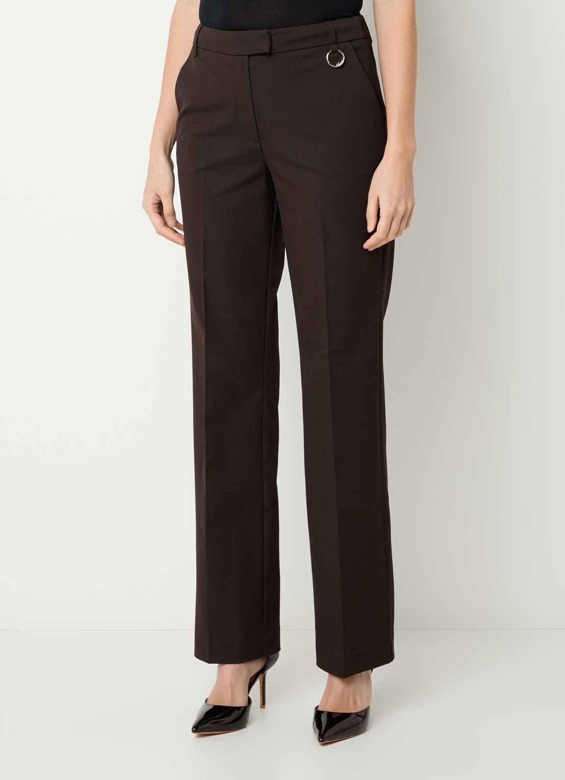 NIKKIE Oxford high waist straight fit pantalon met persplooi - detail 4 donkerbruin