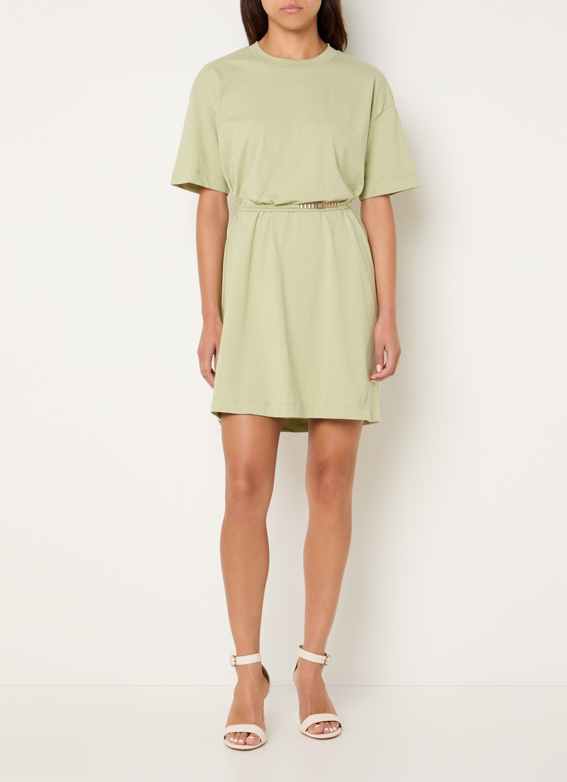 NIKKIE Patos T-shirt jurk met trekkoord - voorkant 4 groen