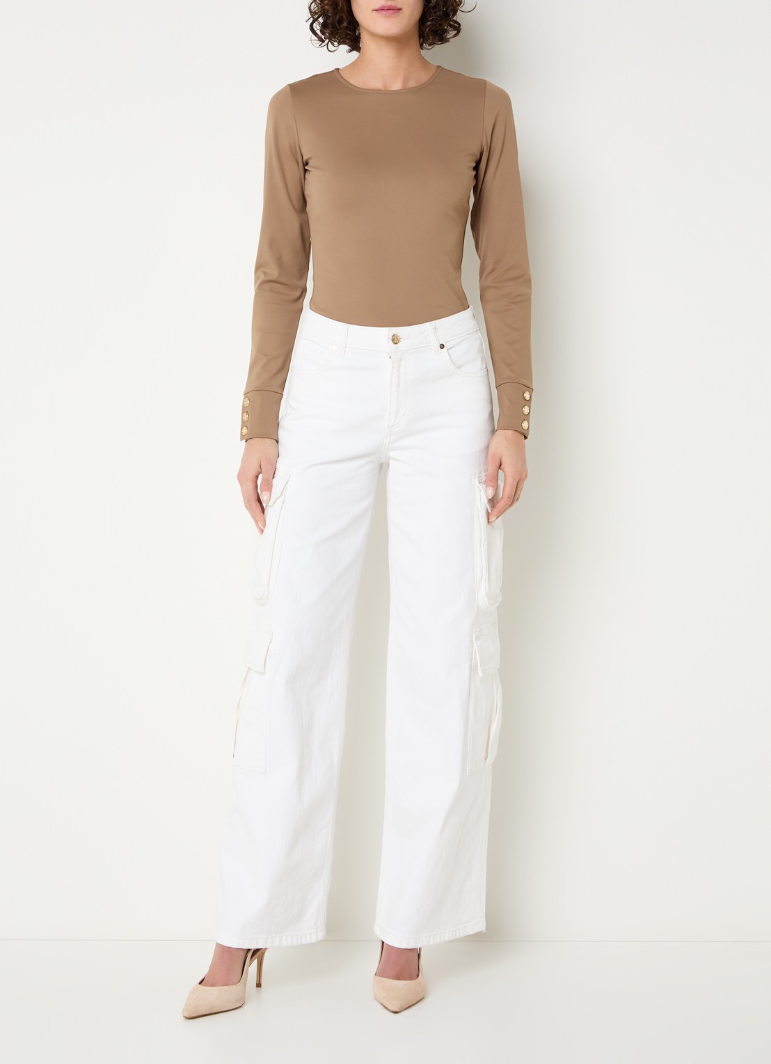 NIKKIE Patras high waist straight leg jeans met gekleurde wassing - voorkant 3 wit