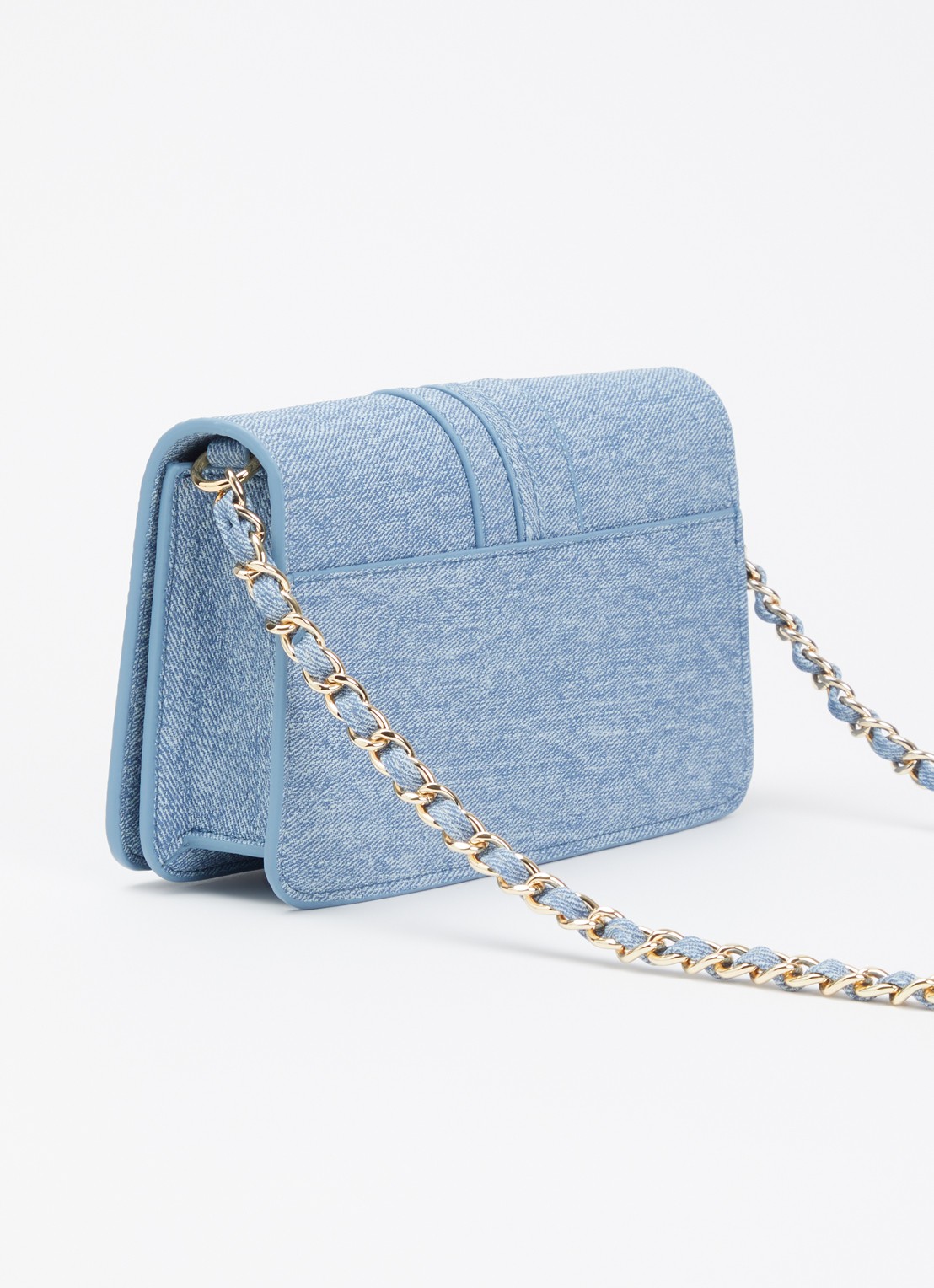 NIKKIE Paxing Denim crossbodytas met logo - achterkant jeans