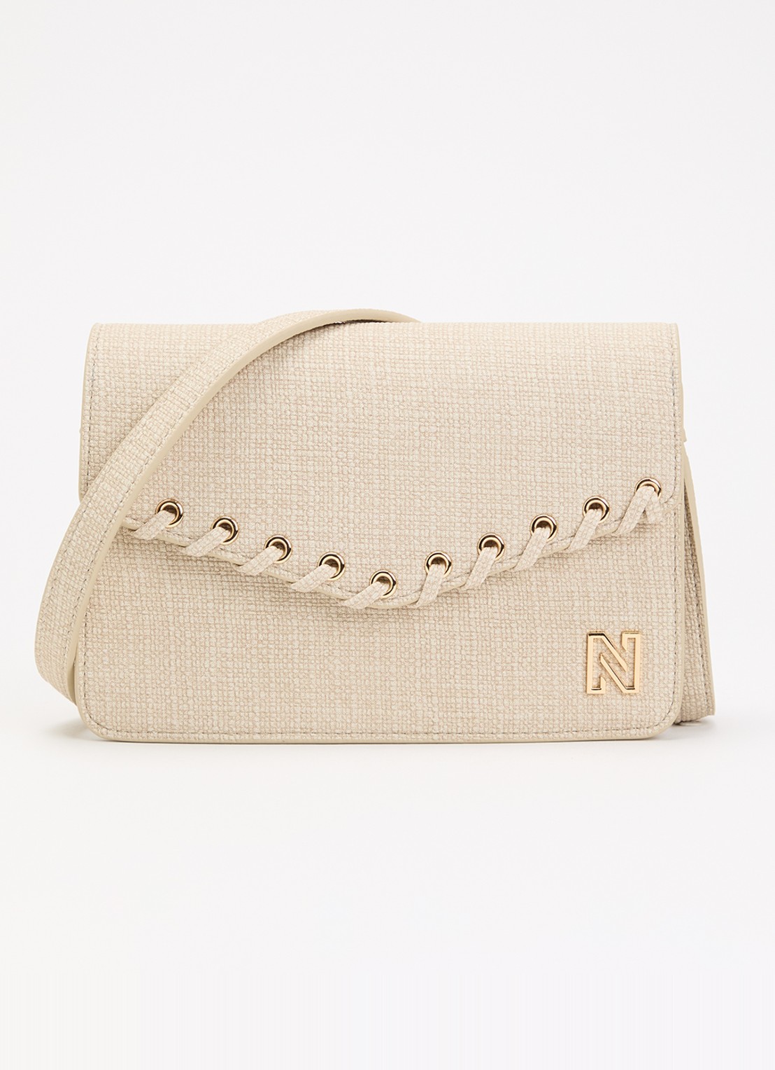 NIKKIE Paxing Lace-Up schoudertas met verstelbare schouderriem - voorkant 5 creme