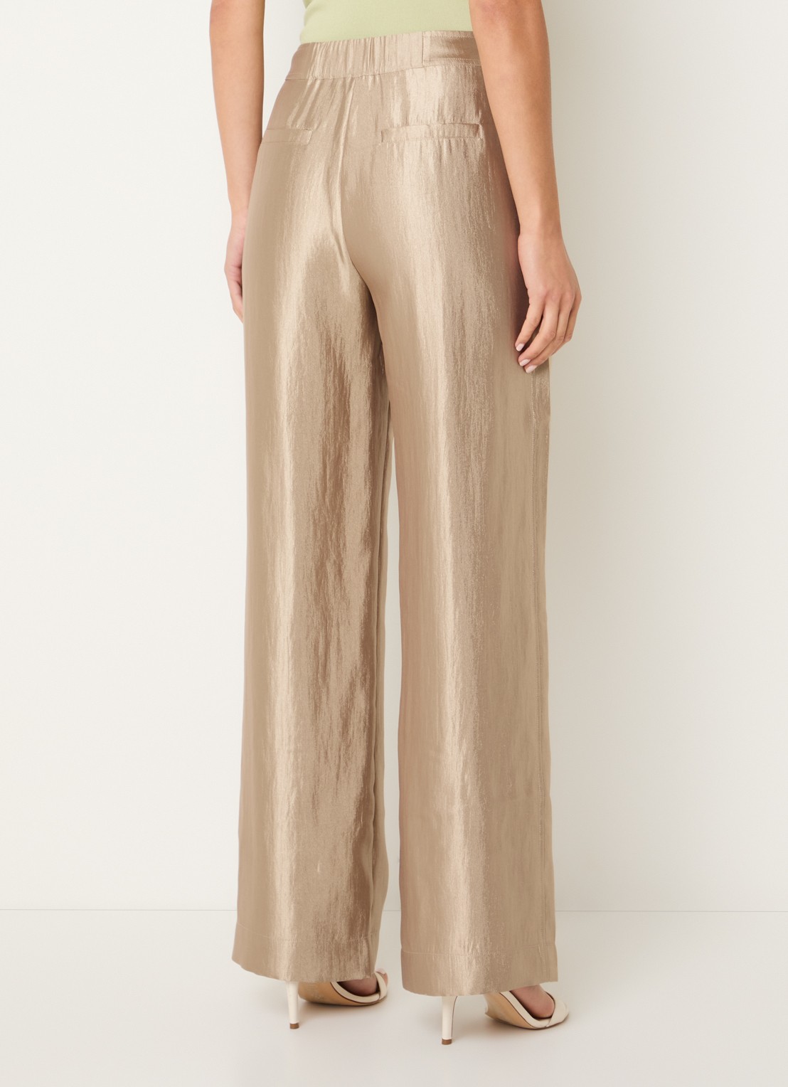 NIKKIE Polarmar high waist straight fit pantalon met steekzakken - achterkant zand