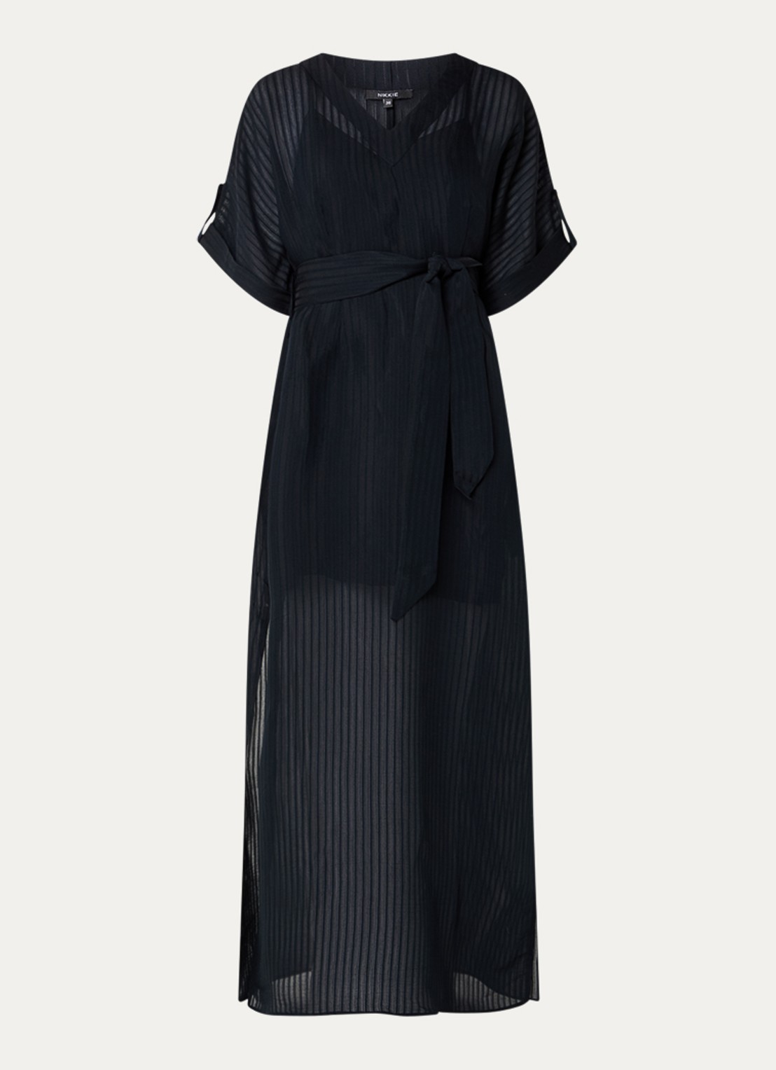 NIKKIE Qaftan maxi tuniek jurk met streepprint en strikceintuur - voorkant 3 zwart