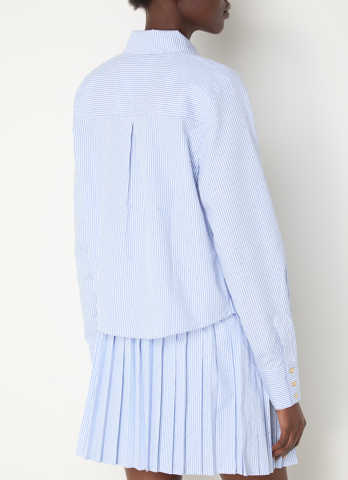 NIKKIE Qamdo blouse met streepprint en strass - achterkant staalblauw