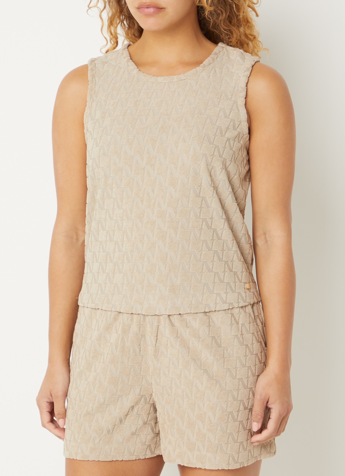 NIKKIE Qea top van badstof - detail gebroken wit