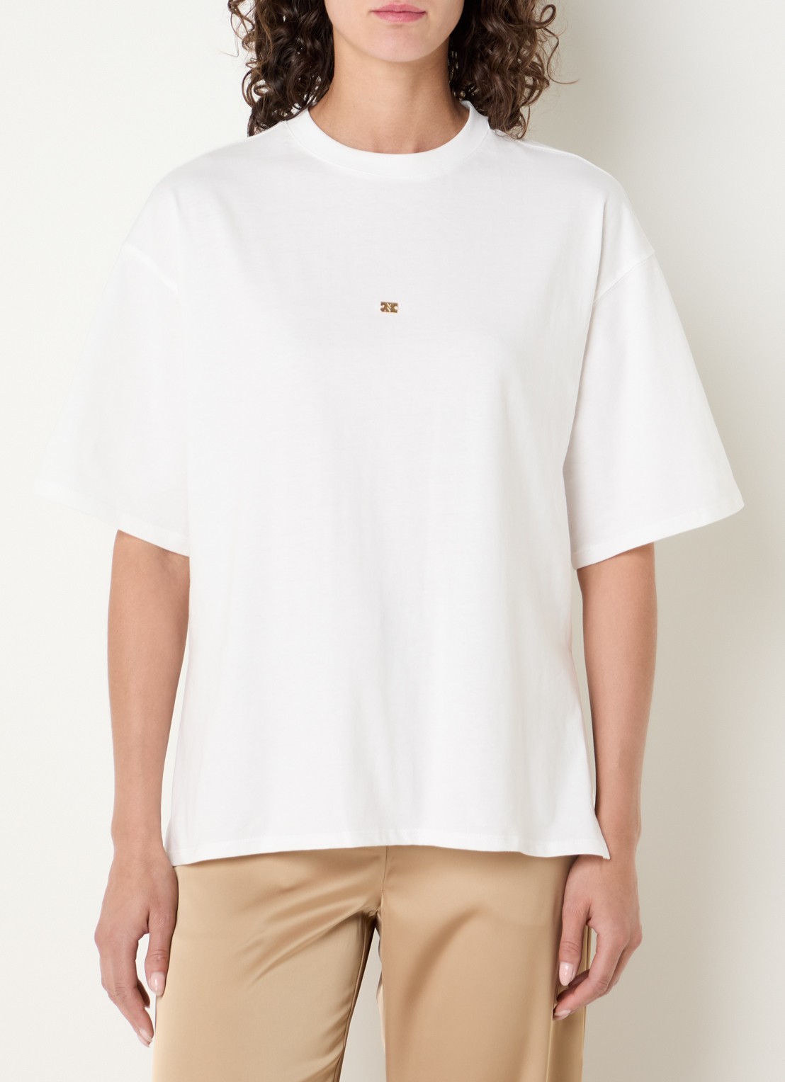 NIKKIE Ramsgate T-shirt met logo - detail 3 wit