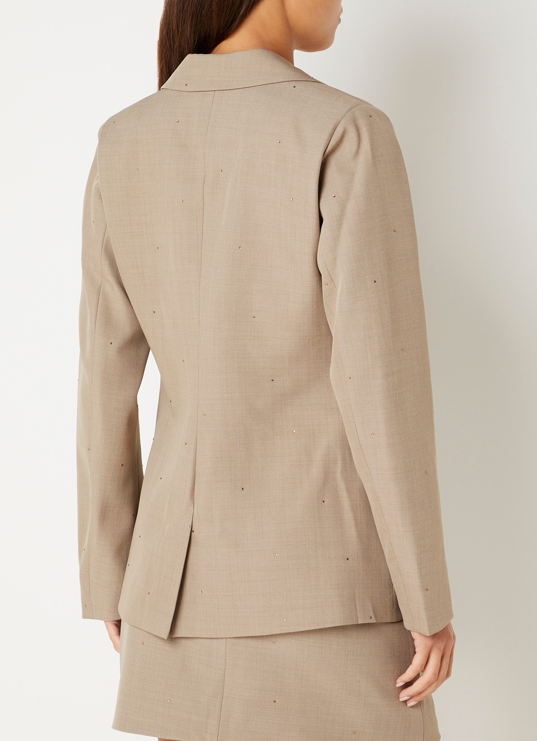NIKKIE Reimio blazer met strass en paspelzakken - achterkant 2 zand