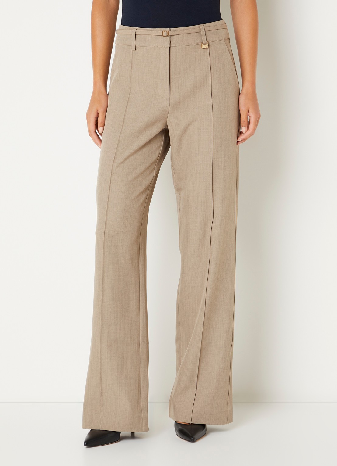 NIKKIE Reno high waist loose fit pantalon met steekzakken - detail 3 zand