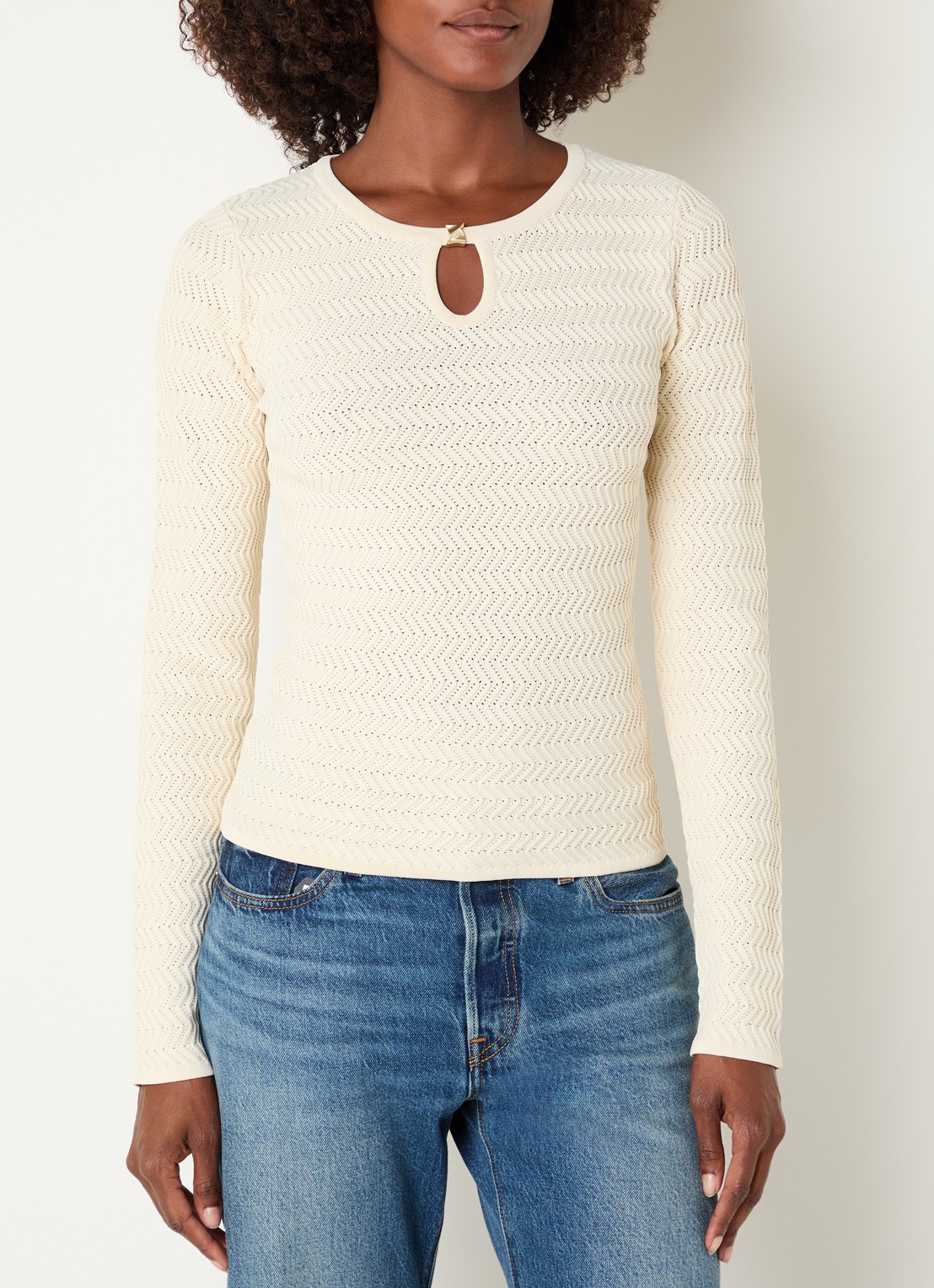 NIKKIE Riom top met structuur - detail 3 creme