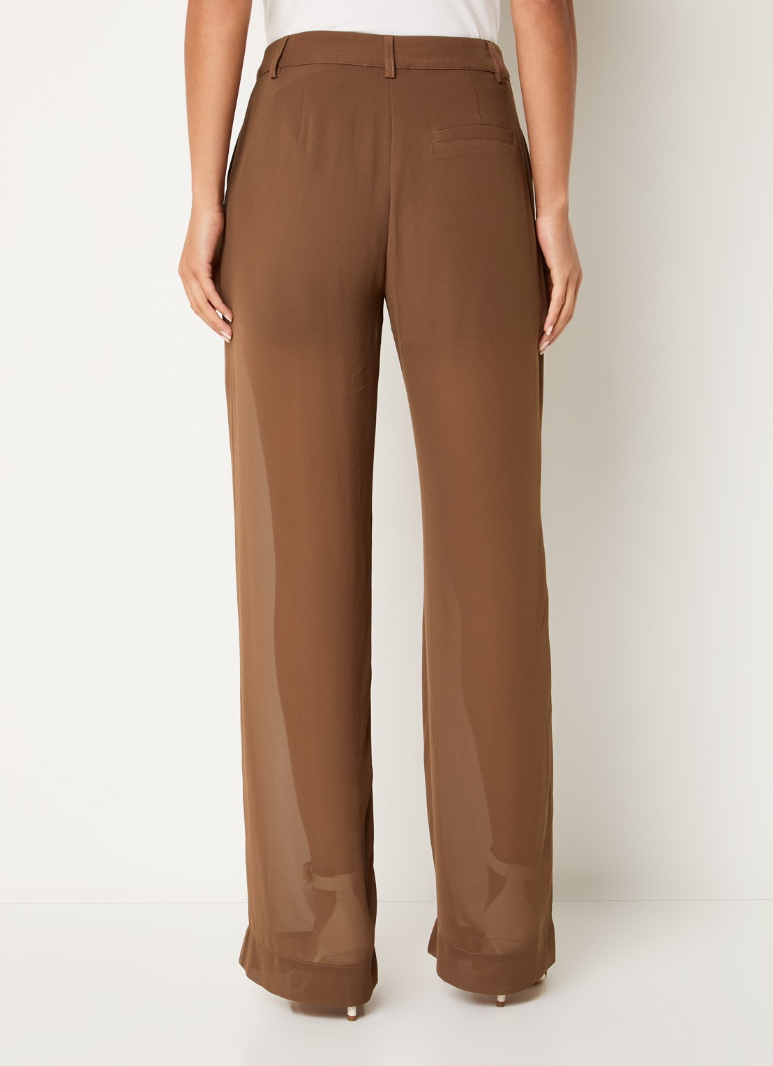NIKKIE Rioverde high waist straight fit pantalon van mesh - achterkant bruin