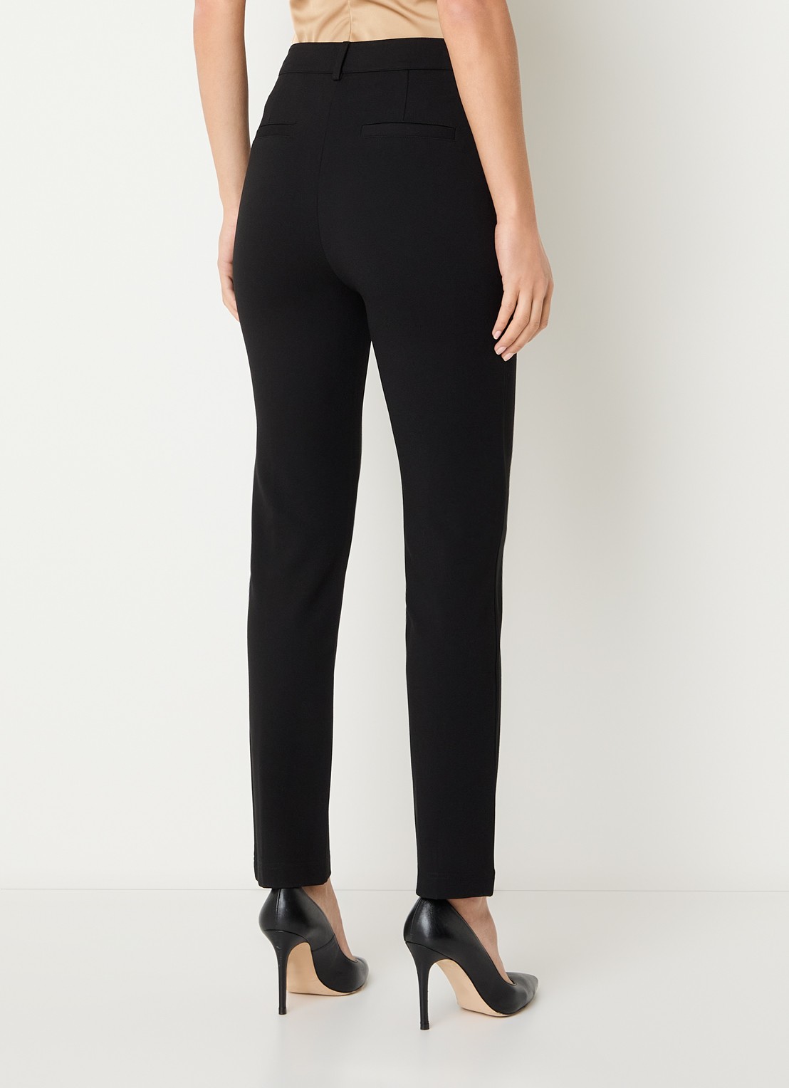 NIKKIE Rivello high waist slim fit pantalon van jersey met siernaad  - achterkant zwart