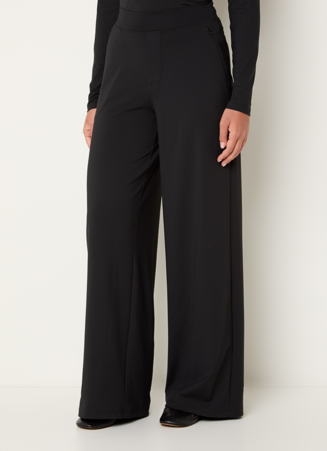 Ninepine Asana high waist wide fit pantalon met ritszakken - detail 4 zwart