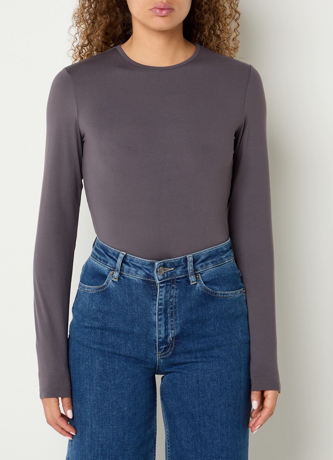 Ninepine Longsleeve van jersey - detail 4 taupe