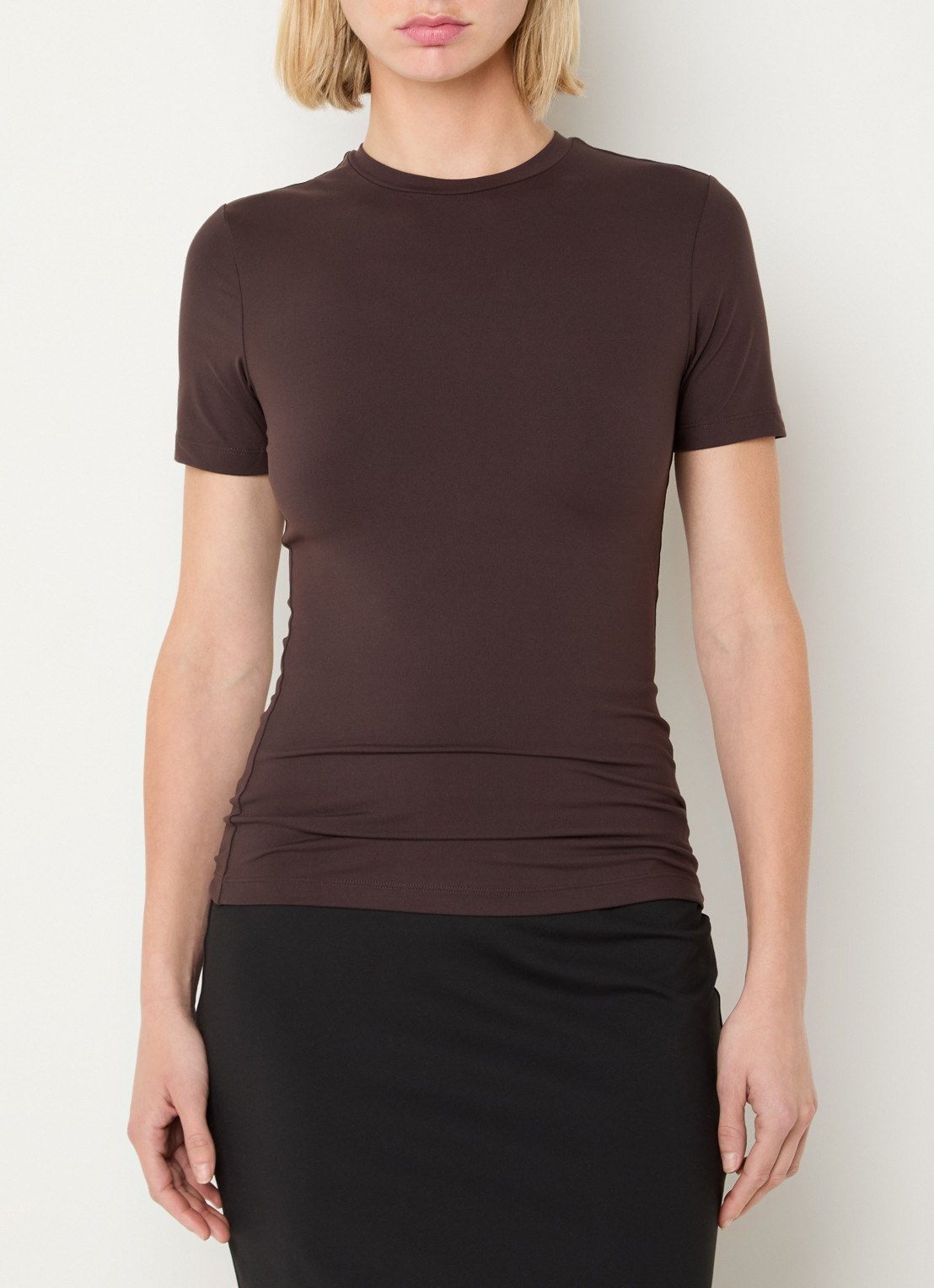 Ninepine T-shirt met ronde hals - detail 4 donkerbruin