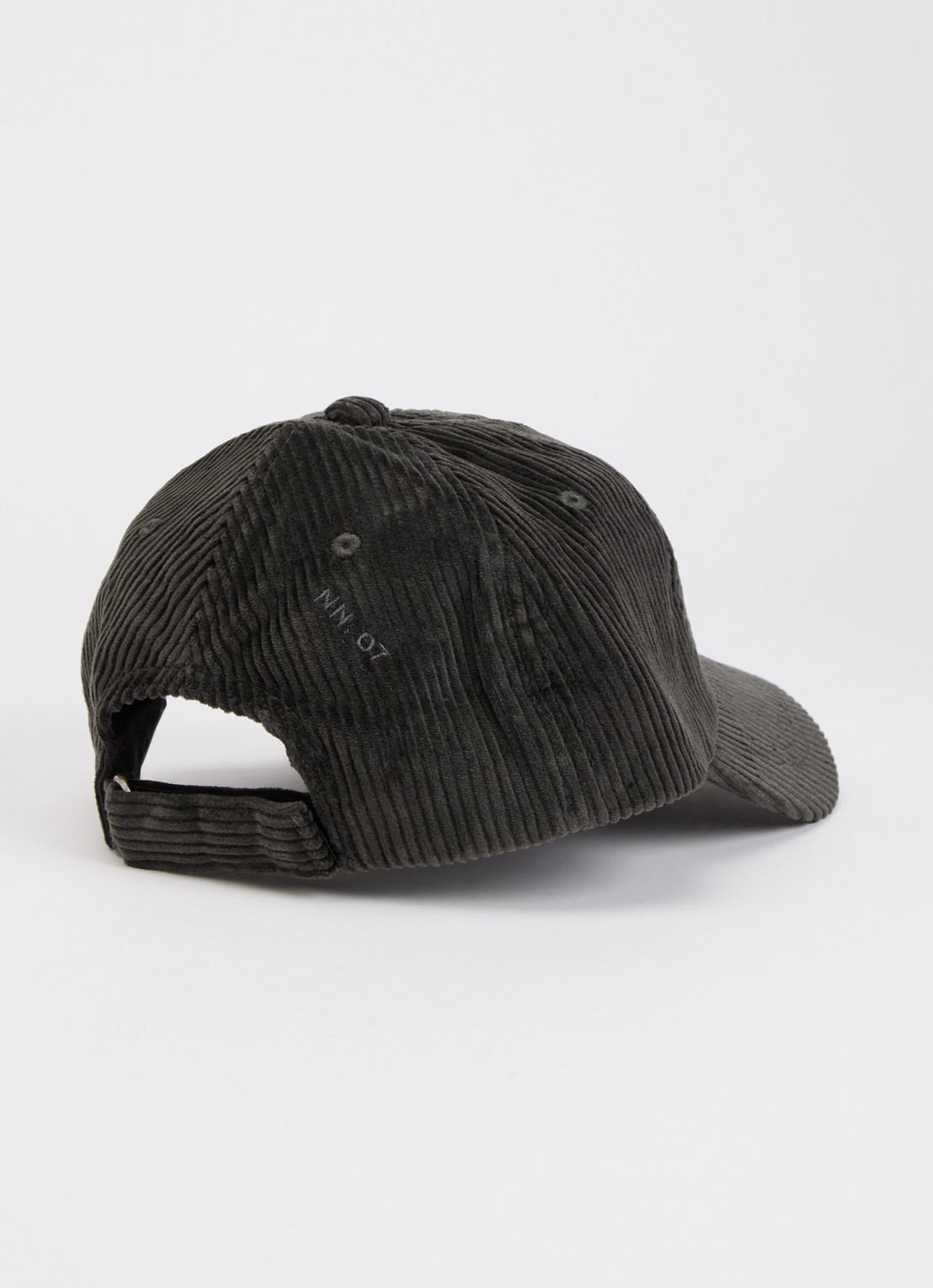 NN.07 Dad 50004 pet van corduroy  - detail groen