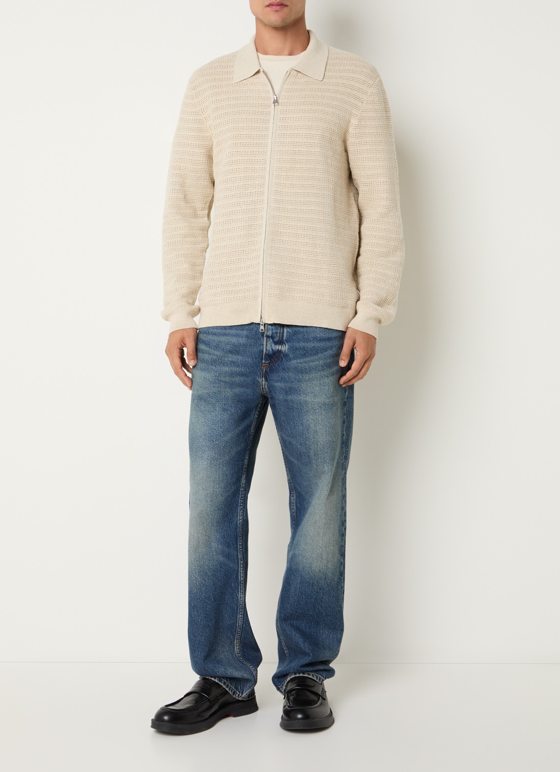 NN.07 Gustav grofgebreid vest met structuur - voorkant 2 beige