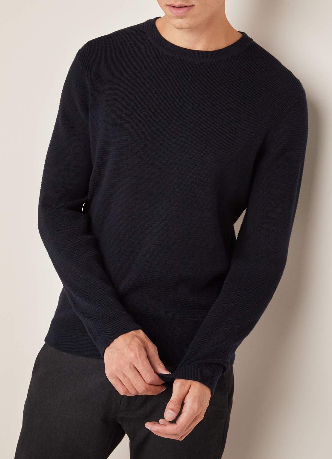 NN.07 Julian pullover van katoen met structuur - detail 2 donkerblauw