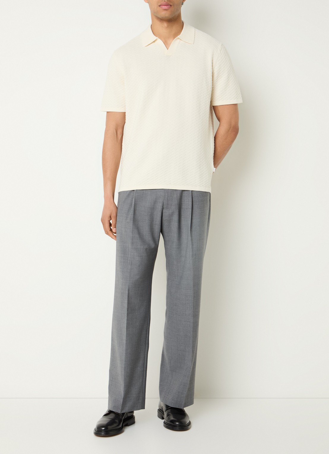 NN.07 Regular fit polo met structuur - voorkant 2 ivoor