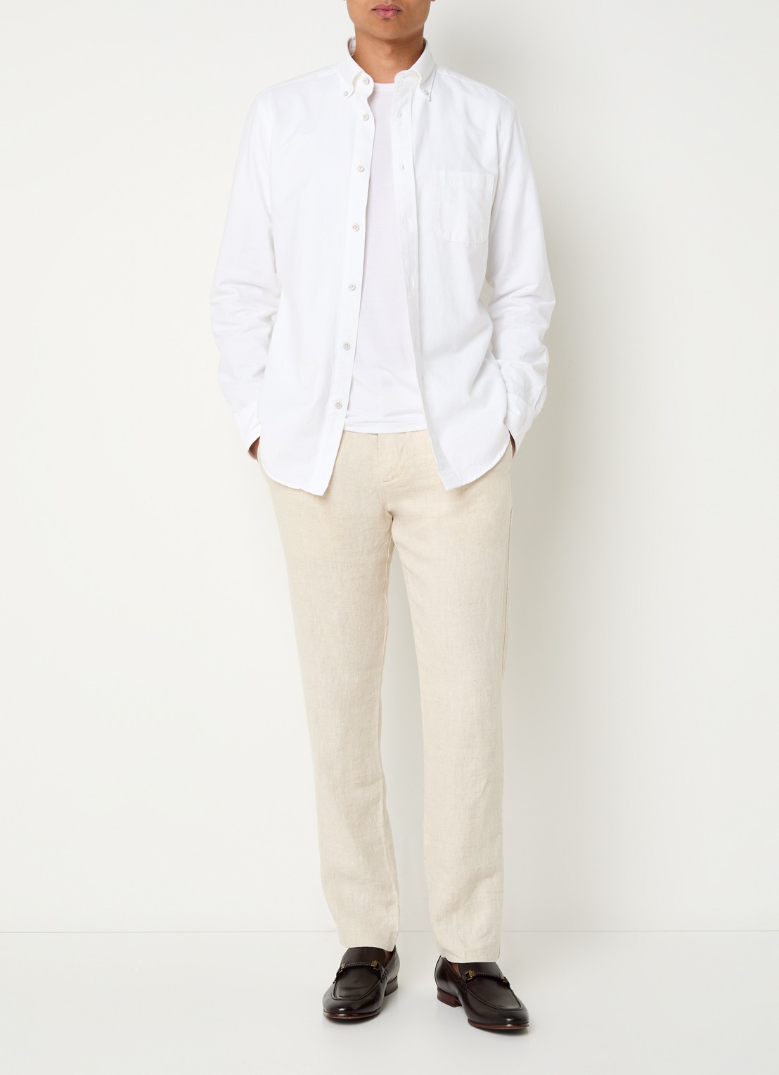 NN.07 Theo slim fit broek van linnen met steekzakken - voorkant 3 beige